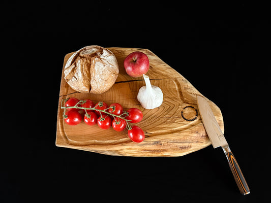 Schneidbrett "Flammenkern"